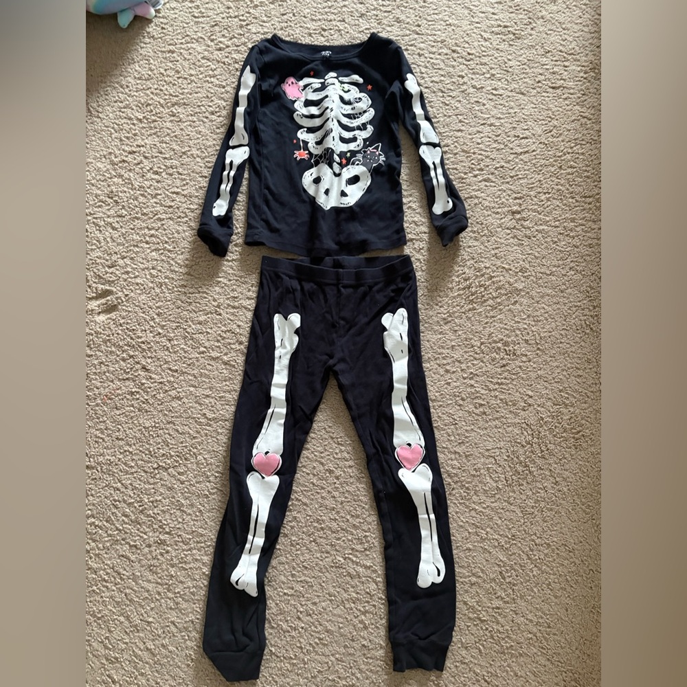 Carter's Black and Pink Skeleton PJs Hlow in the Dark